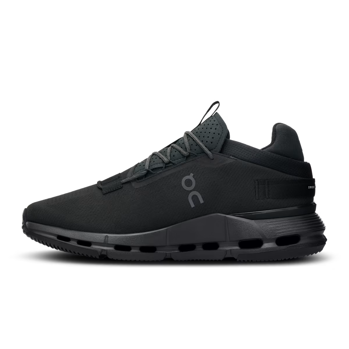 Running Cloudnova 2 — All Black